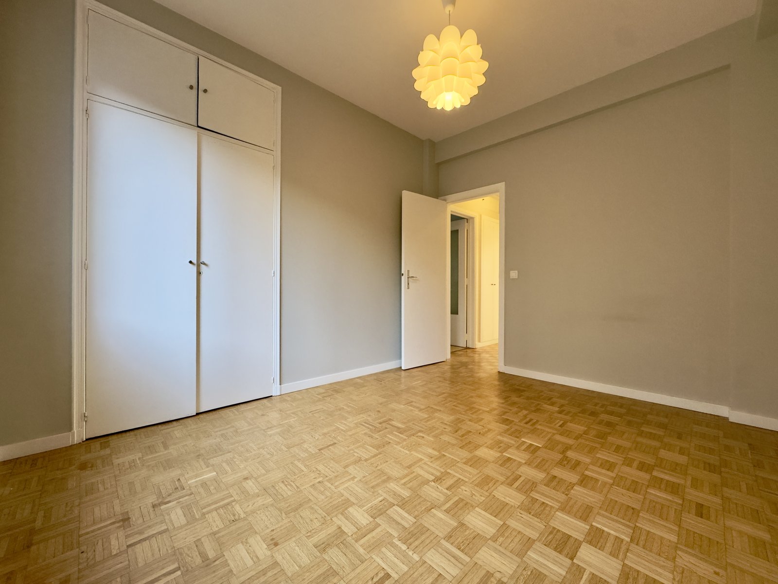 Louise / Vleurgat : Appartement 1 chambre — photo 9