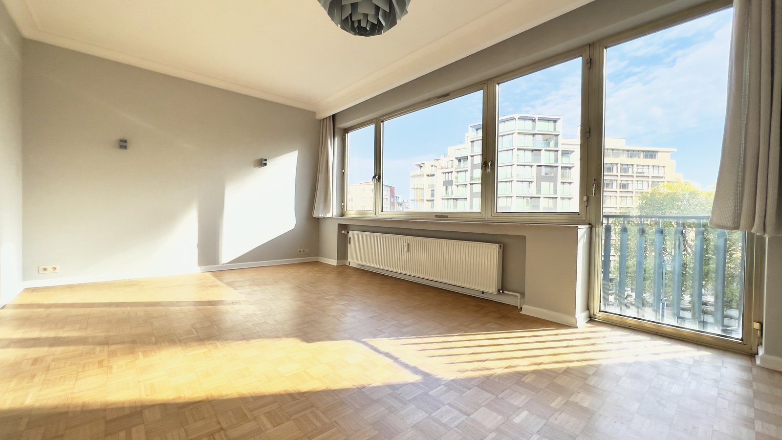 Louise / Vleurgat : Appartement 1 chambre — photo 2